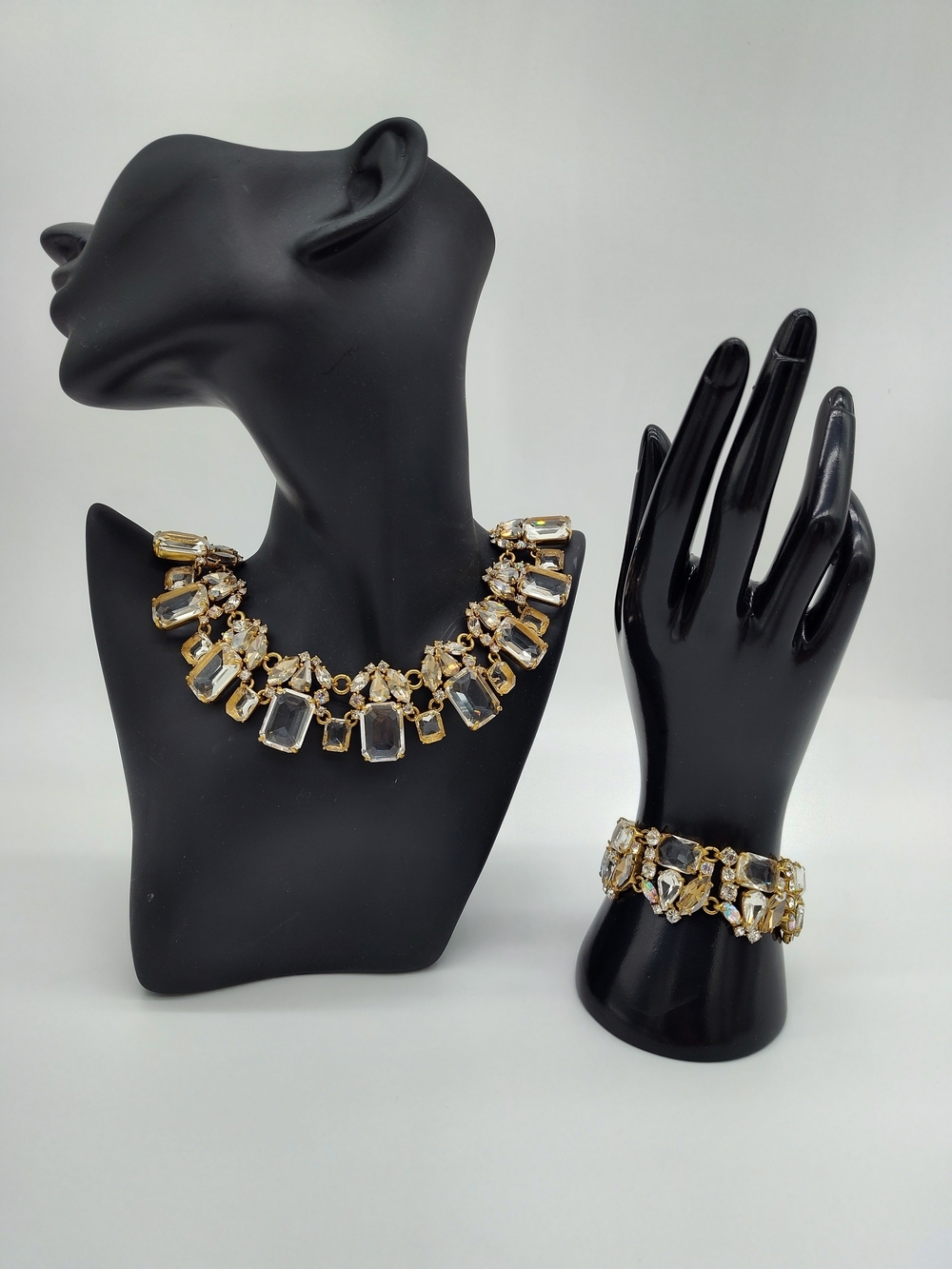 J CREW Crystal Statement Necklace Bracelet Set Gold Rhinestone Collar EUC